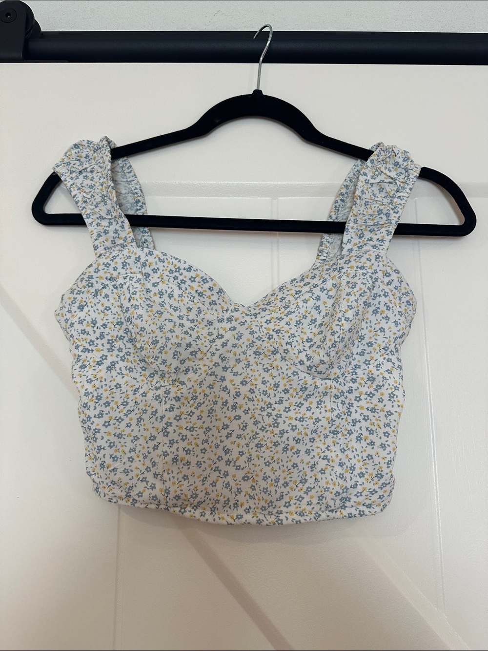 Japna Blue & Yellow Floral Sweetheart Crop Top